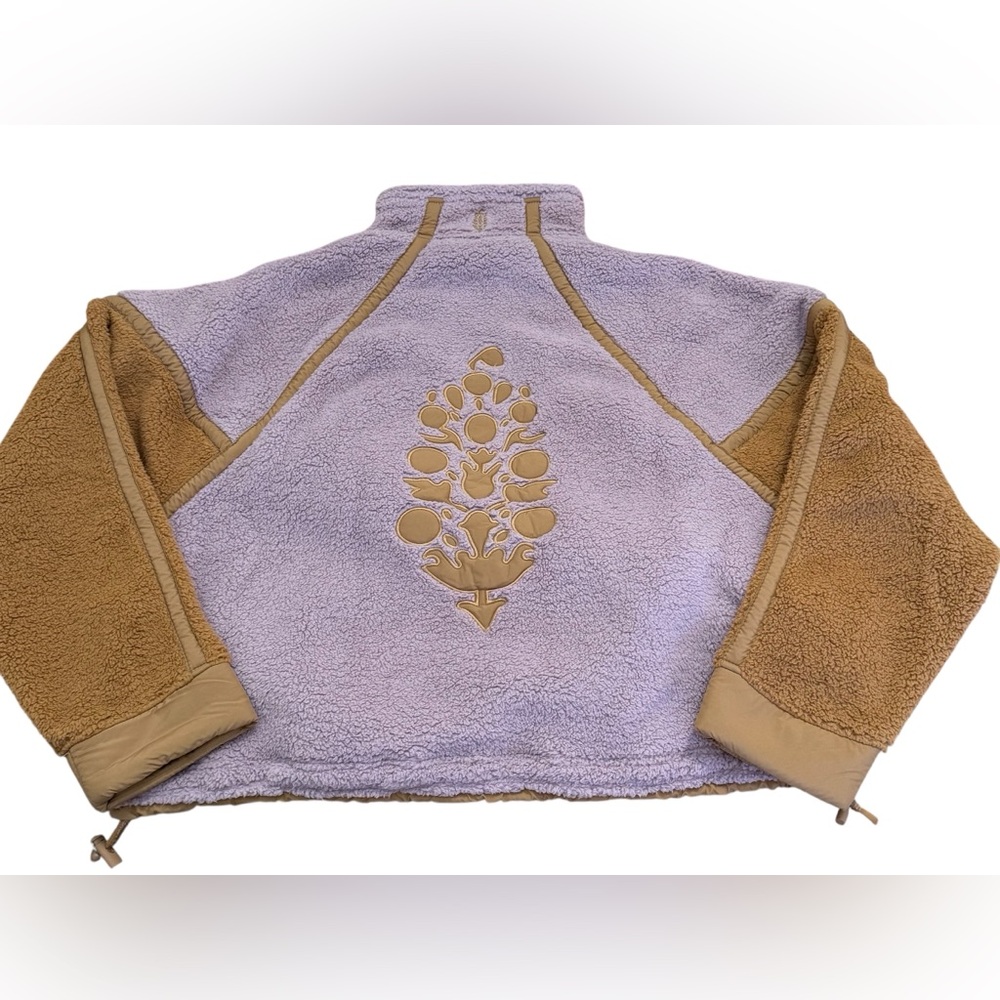 NWT 🏷️ Free People Movement Mountain High
Logo Half Zip Fleece - Picture 4 of 14